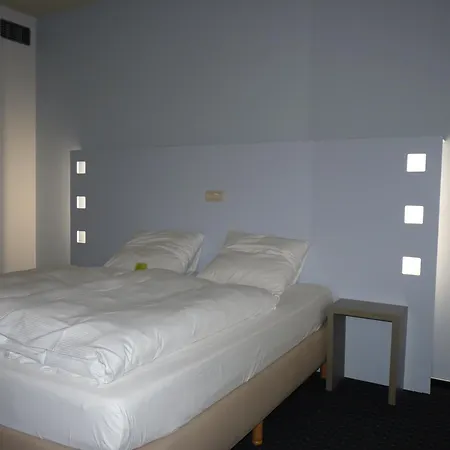 Hotel De Swaen 3*